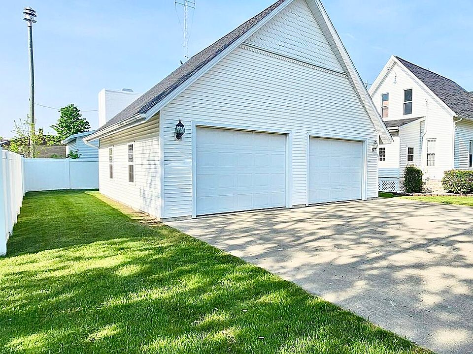 142 S Matteson St, Bronson, MI 49028 Zillow