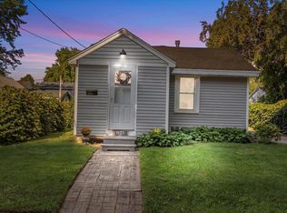 1527 N Hall Ave, Appleton, WI 54911