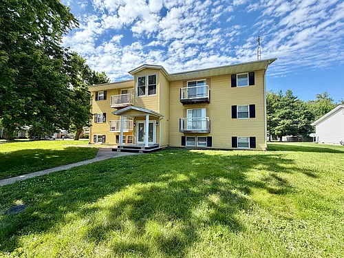 801 Deerfield Rd #2 Photo 1