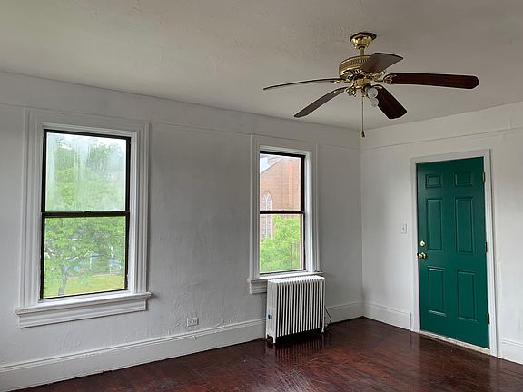 Living Room - lots of light with 3 windows