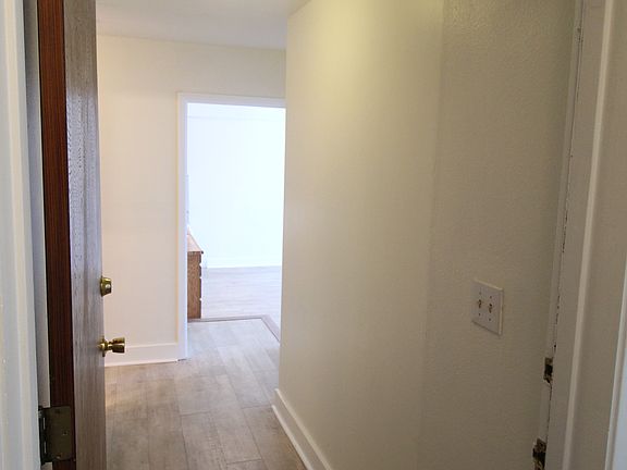 2nd image of 1616 Funston Ave #A
