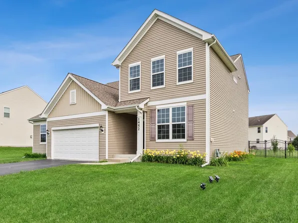 1452 Ruby Dr, Yorkville, IL 60560