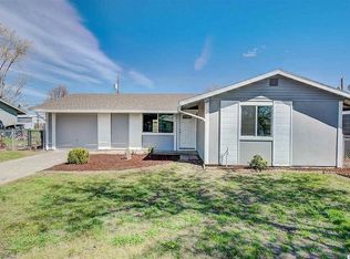 636 S 3rd Ave, Connell, WA 99326