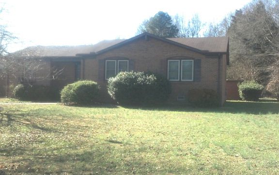 2nd image of 163 Hawkins Ave