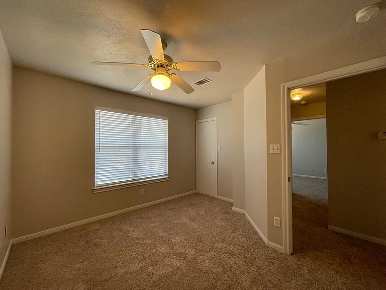 2405 Pintail Loop — Photo 10