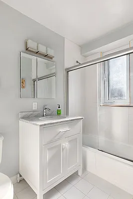 Sold by Compass | media 23