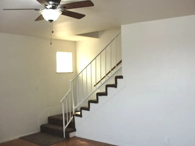 121 E 14th Pl #2 — Photo 21