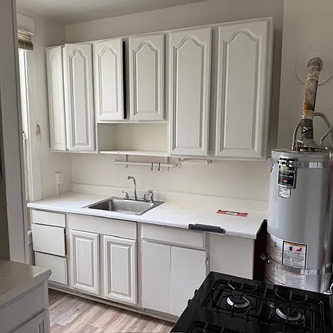 1 bed, 725 sqft, $1,900 — Photo 3