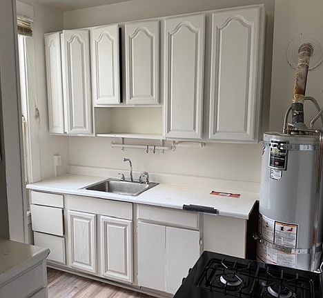 3rd image of 1512 Park St APT 1