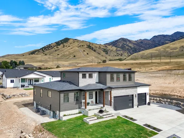 The Aspen Plan, Homes on the Knoll