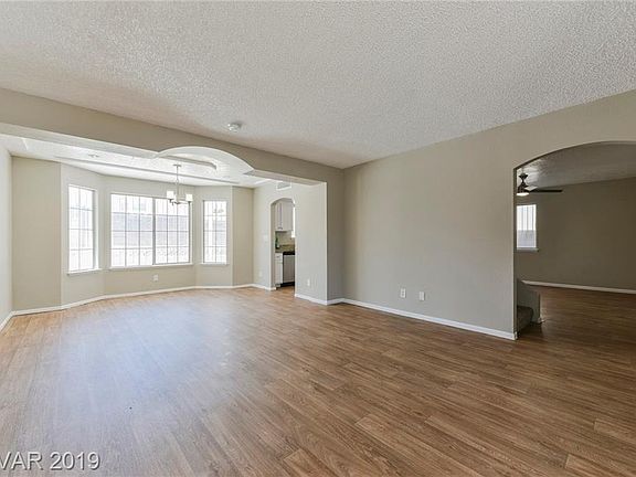 3rd image of 1320 Wheatland Way