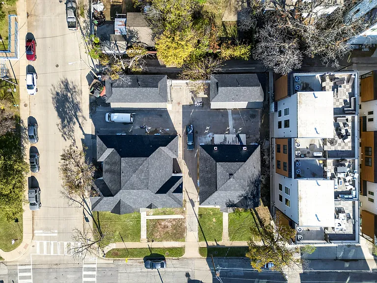 435 W 9th St #C — Photo 17