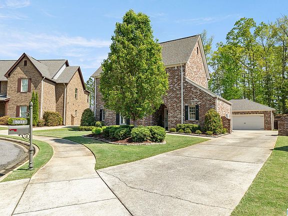 3rd image of 5012 Kelham Grove Cir