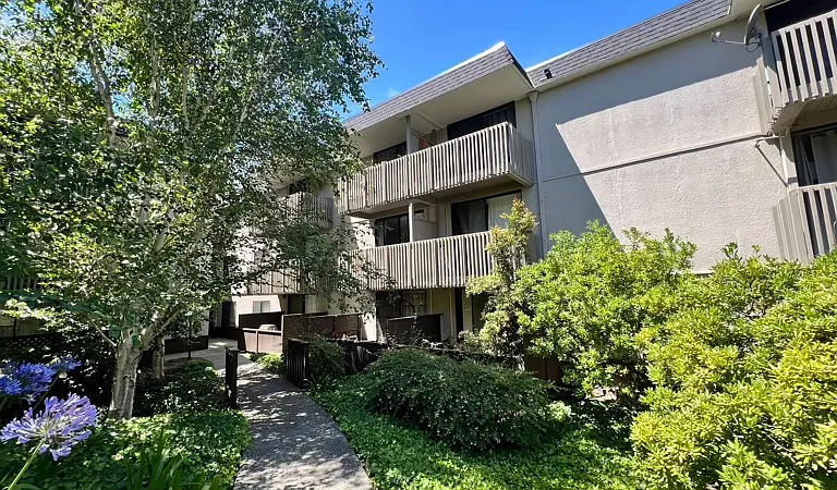 7222 Shelter Creek Ln — Photo 6