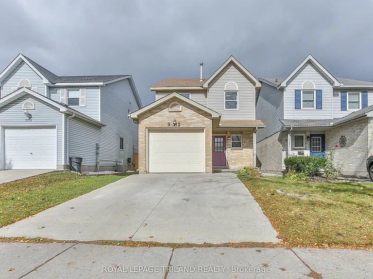 952 Thistledown Way — Photo 1