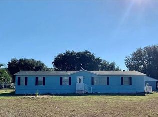 40040 Thomas Boat Landing Rd, Umatilla, FL 32784