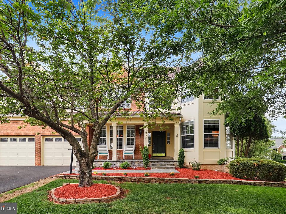 20797 Iris Dr, Sterling, VA 20165 Zillow