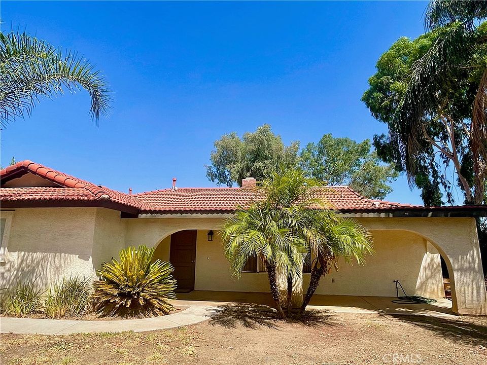 1st image of 2083 Sunnysands Dr
