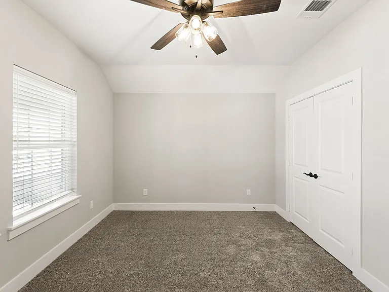 1005 Hardaway Ln — Photo 18
