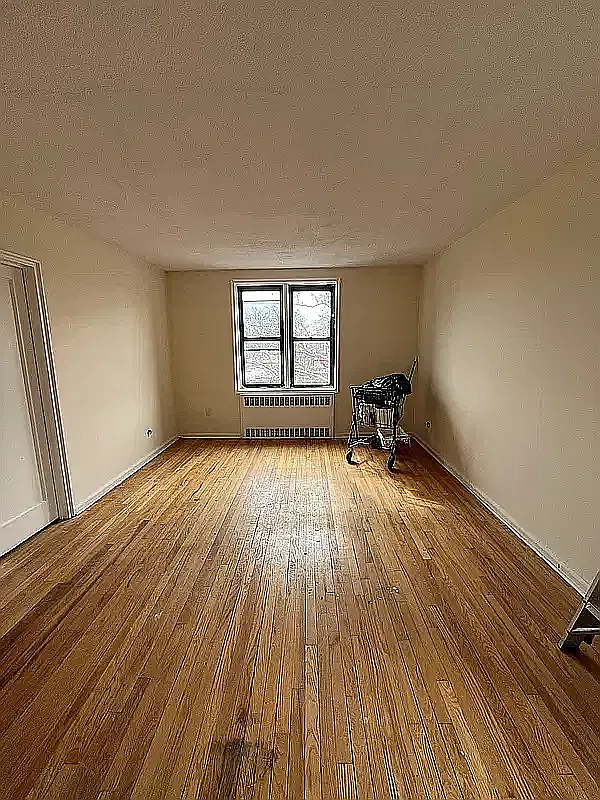 3420 Avenue H — Photo 1
