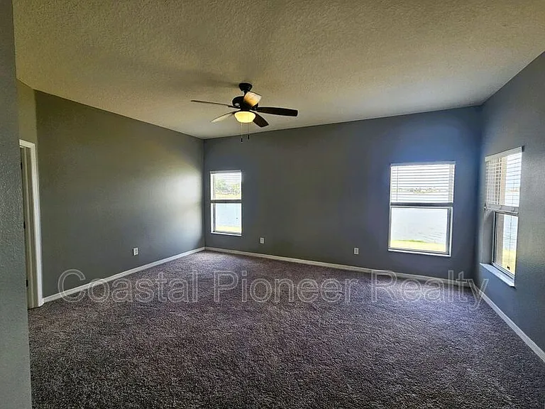 1824 Mira Lago Cir — Photo 15