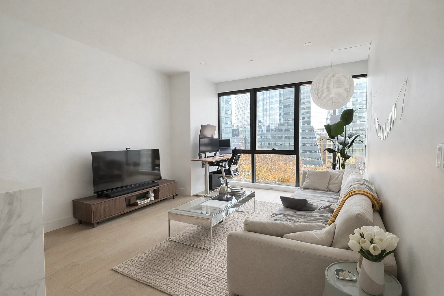 45-07 Court Sq Unit 6C photo 1