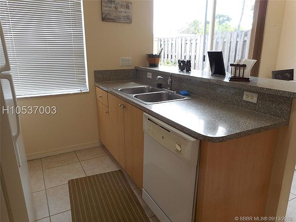 5th image of 5930 Siena Ln #1206