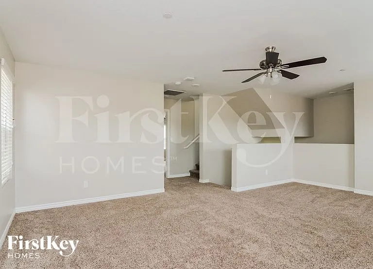 803 N Water St — Photo 10