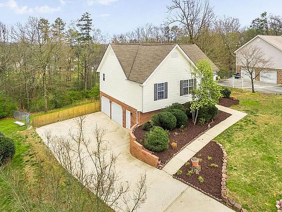 2nd image of 6564 White Tail Dr
