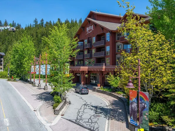 2036 London Ln #216A, Whistler, BC V8E 0N7