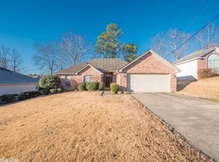 2018 Stoney Creek Dr, Little Rock, AR 72211
