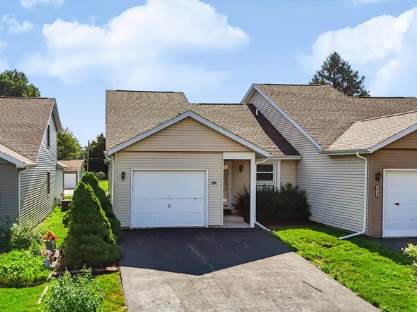 2028 Poppy Ct, Mishawaka, IN 46544