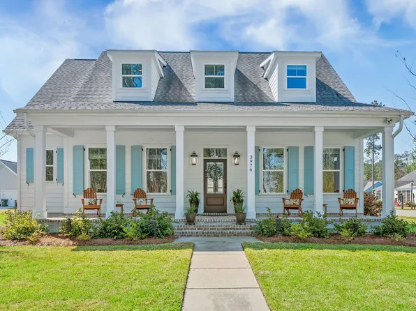 3976 Berberis Ln, Ravenel, SC 29470