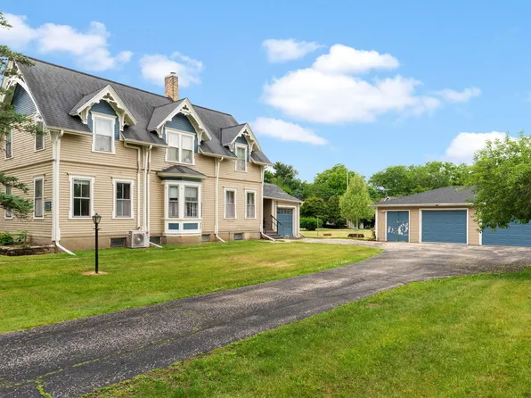 410-412 Jones Ave., Fort Atkinson, WI 53538