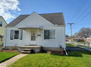 19800 Avalon St, Saint Clair Shores, MI