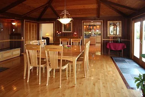 4 bed, 3900 sqft, $3,750 — Photo 4
