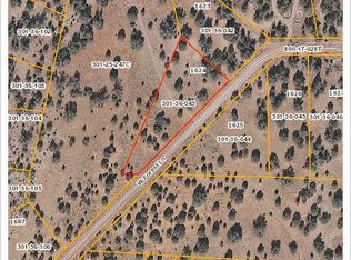 32334 W Forest Ln, Seligman, AZ 86337