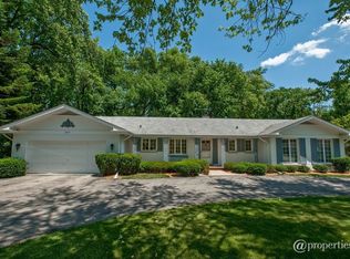 2005 Valley View Rd, Northfield, IL 60093