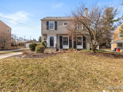 1547 Groton Rd SE, East Grand Rapids, MI, 49506