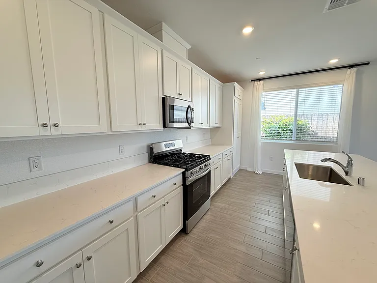 4594 Duckhawk Cir — Photo 17