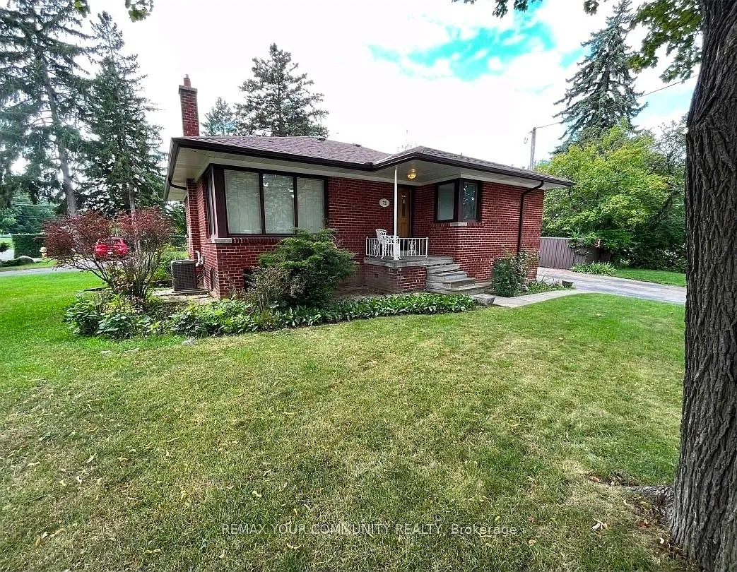 72 Lloyd Manor Rd photo 1