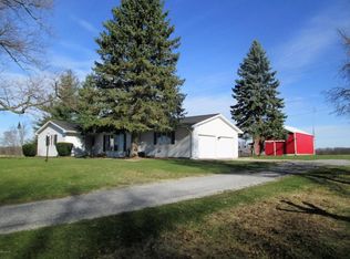 832 E Copeland Rd, Montgomery, MI 49255