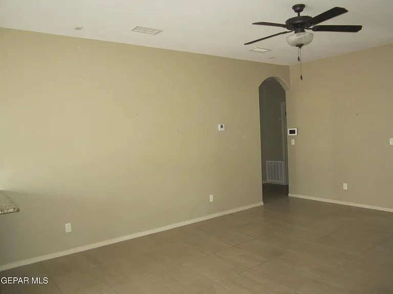 477 Prime Desert Dr — Photo 18