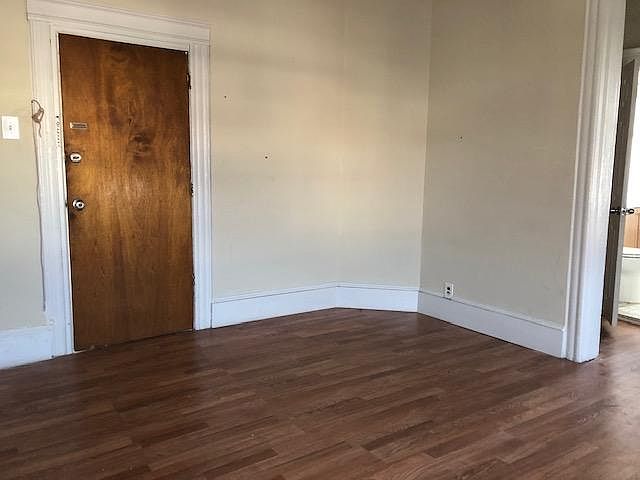 1st image of 694 Summit Ave APT 3F