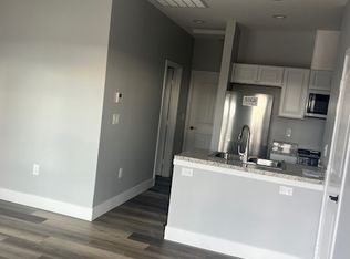 368 Peters Dr, Vista, CA 92083