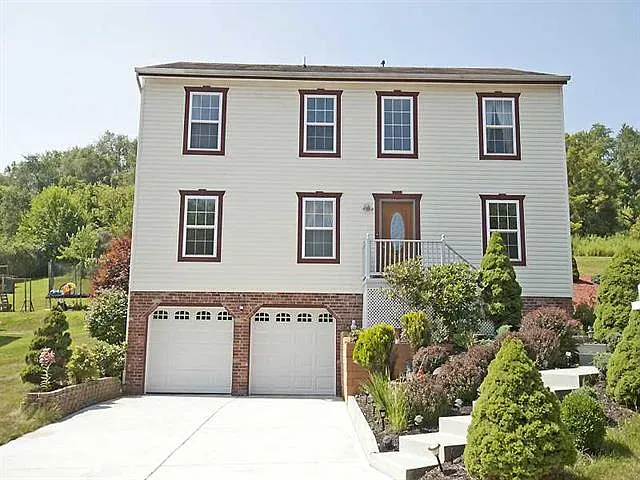 117 Hazelwood Dr photo 1