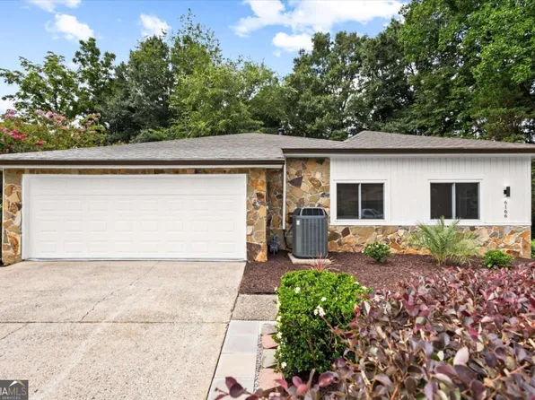 6166 Stadium Ct, Peachtree Corners, GA 30092