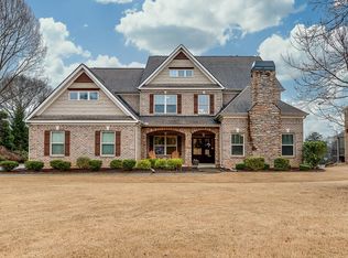 204 Tuxedo Ln, Greer, SC 29651