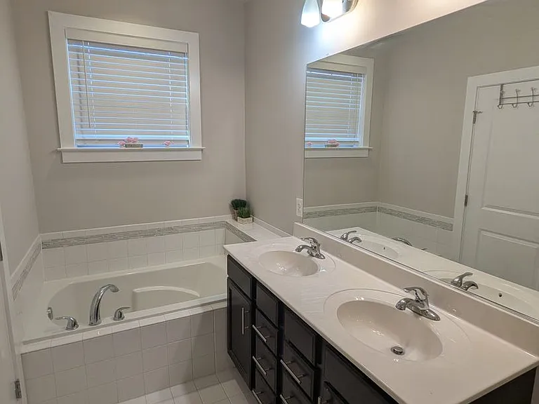 1129 Lawler Dr — Photo 36
