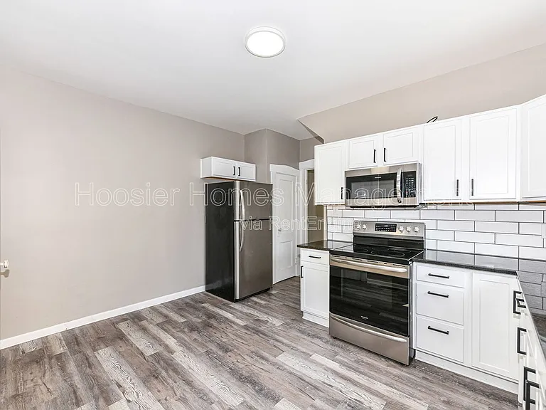 3848 N Capitol Ave — Photo 15